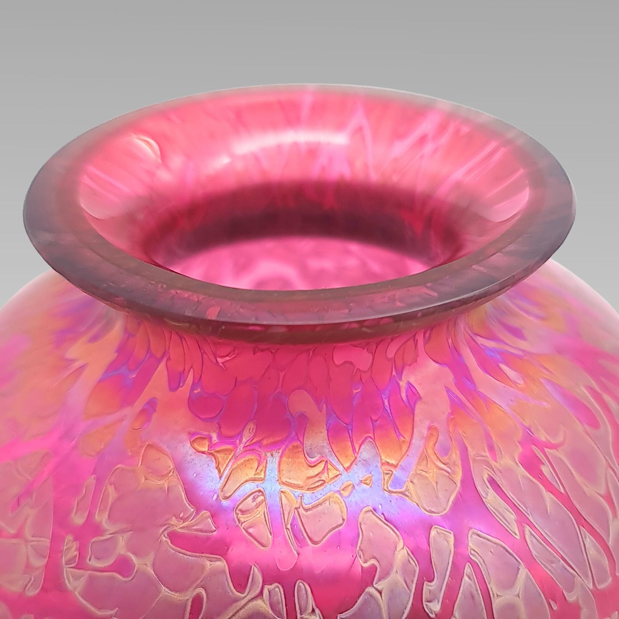 Royal Brierley Iridescent Studio Glass Vase Pink Art Glass