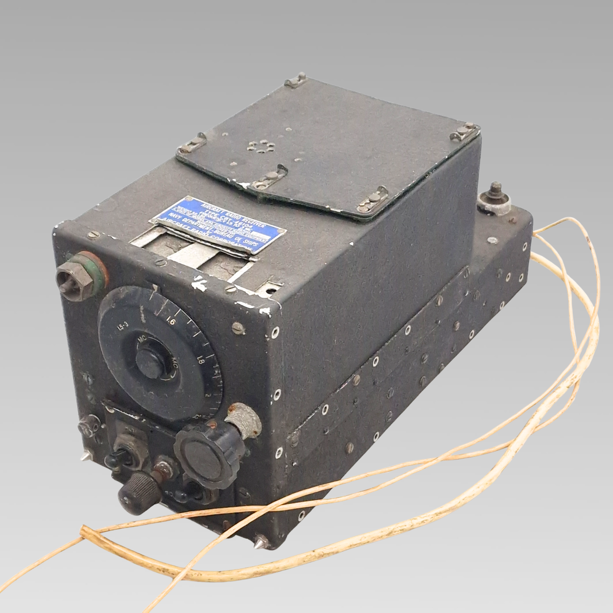 WWII US Navy CBY-46104 aircraft radio receiver by Aircraft Radio Corporation, 1942