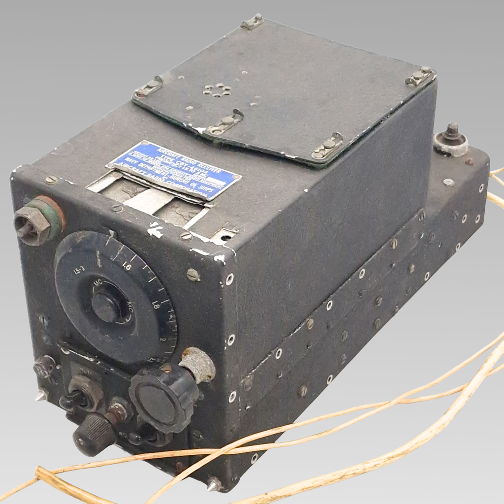 WWII US Navy CBY-46104 Aircraft Radio Receiver 1942