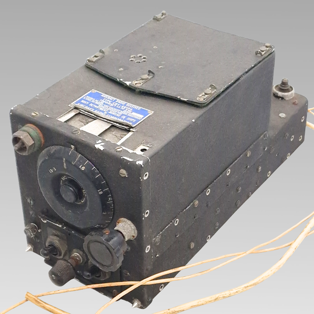 WWII US Navy CBY-46104 Aircraft Radio Receiver 1942