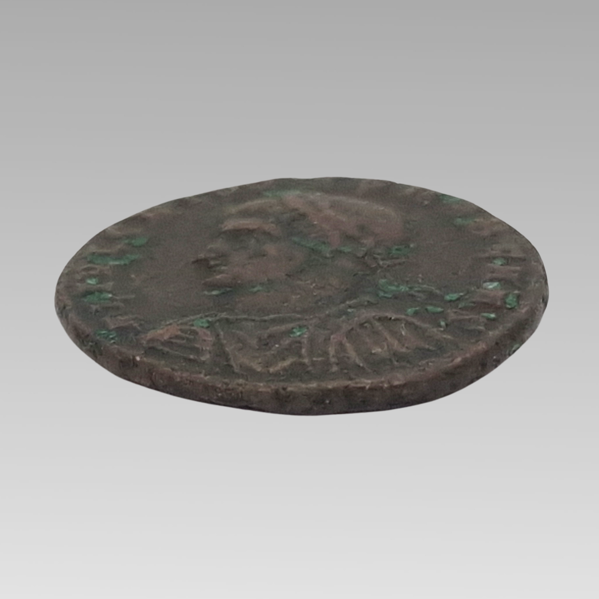 Roman Constantine II AE Nummus Camp Gate Coin AD 324-329 17mm