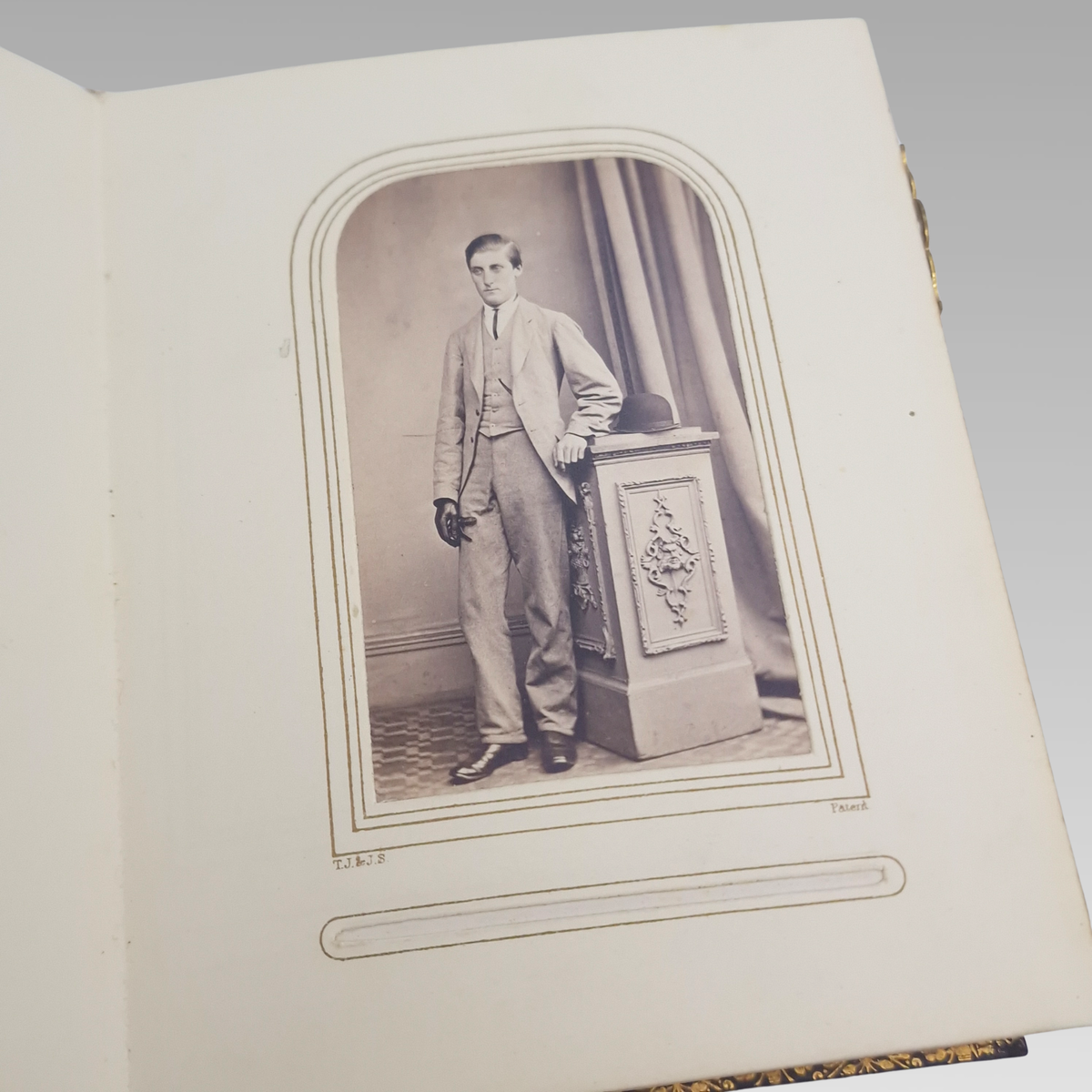 Victorian CDV Photo Album c1860s-1880s 37 Portrait Photographs