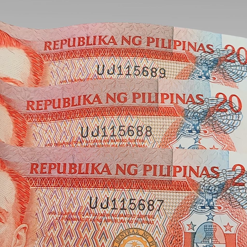 Set of 3 Philippines 20 Piso Banknotes Consecutive Serial Numbers