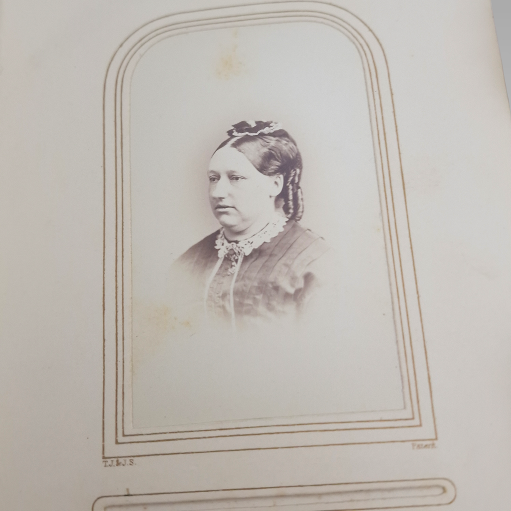 Victorian CDV Photo Album c1860s-1880s 37 Portrait Photographs