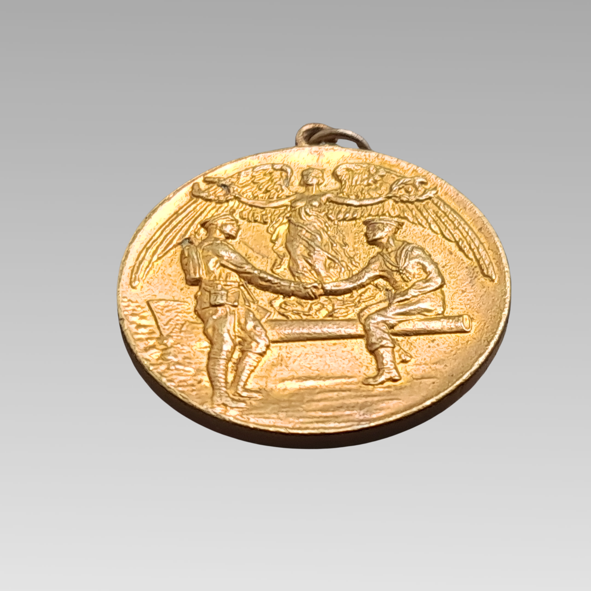 Gilt bronze Great War peace commemorative medal British civic issue