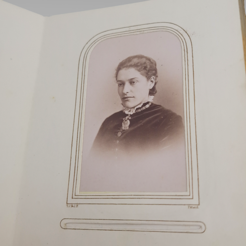 Victorian CDV Photo Album c1860s-1880s 37 Portrait Photographs