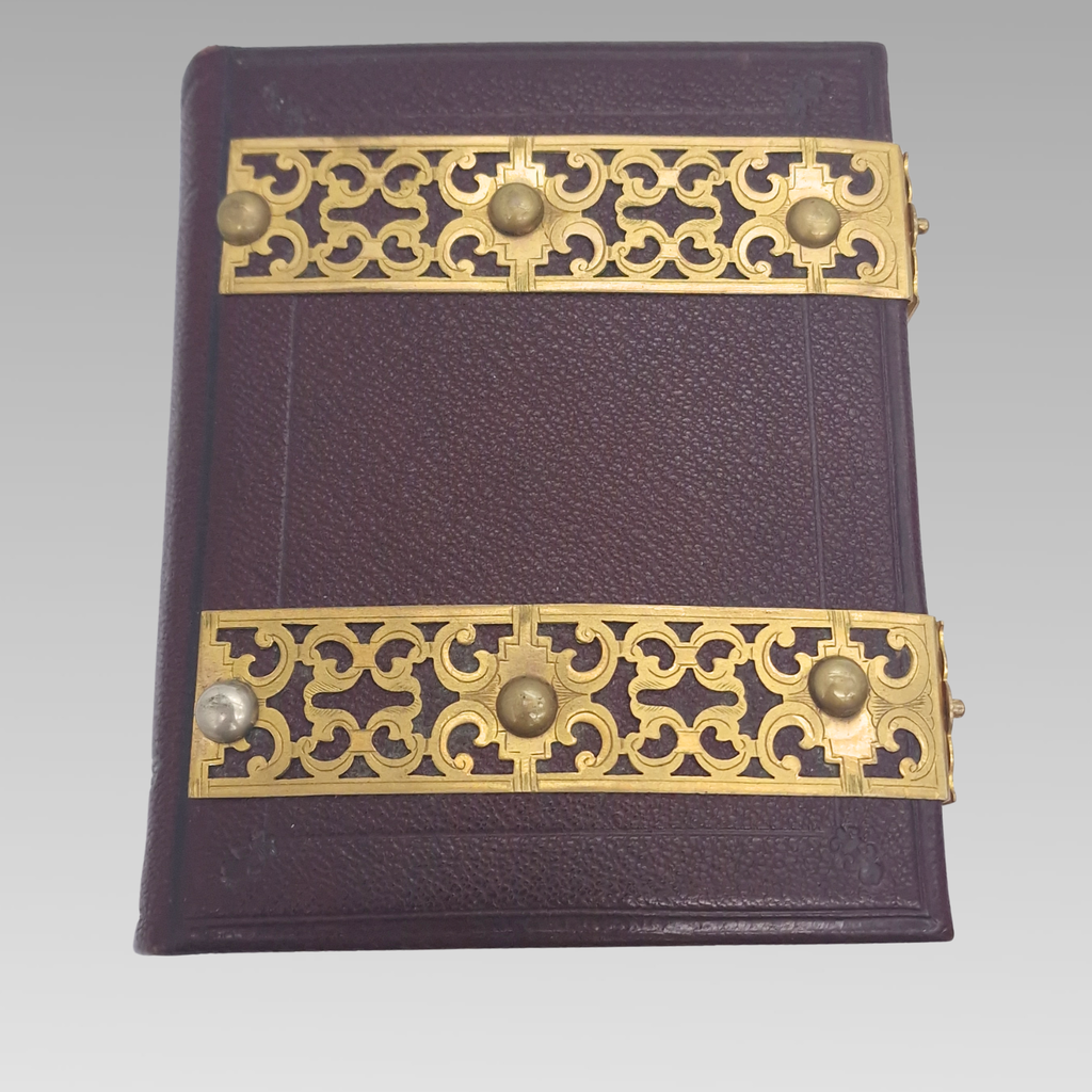 Victorian CDV Photo Album c1860s-1880s 37 Portrait Photographs