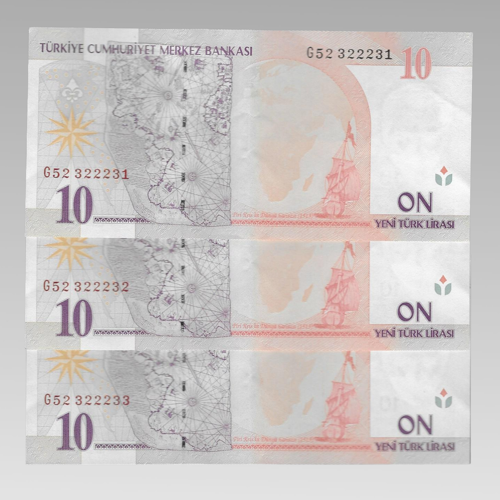 Set of three Turkey 10 Yeni Türk Lirası banknotes with consecutive serial numbers